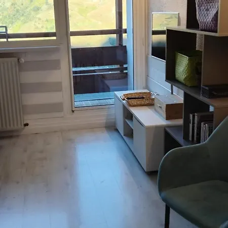 Les Lauzes Apartment *